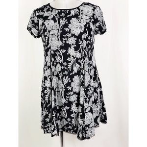Urban Outfitters Black and White Floral Dress